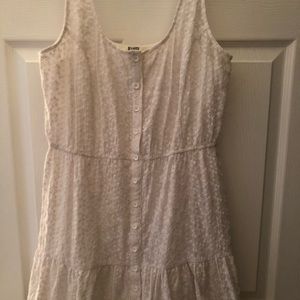 BB Dakota white lined dress